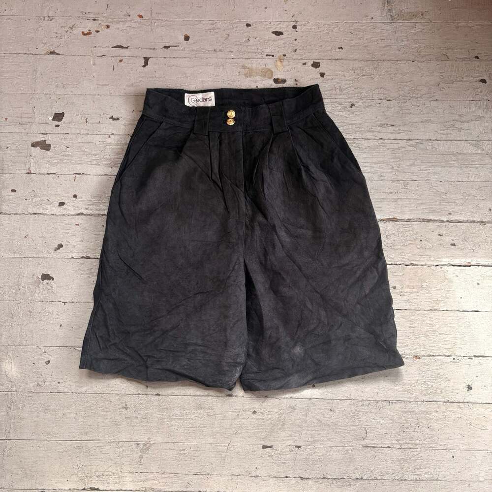 Cedars Vintage High-Waisted Leather Bermuda Shorts